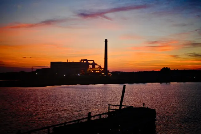 Waste-to-energy supporters aim to 'clear the air,' reposition technology as landfill alternative